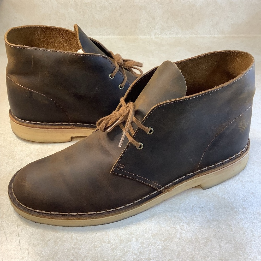Clarks Originals Desert Boots Natural Crepe Sole Men’s Size 10.5
